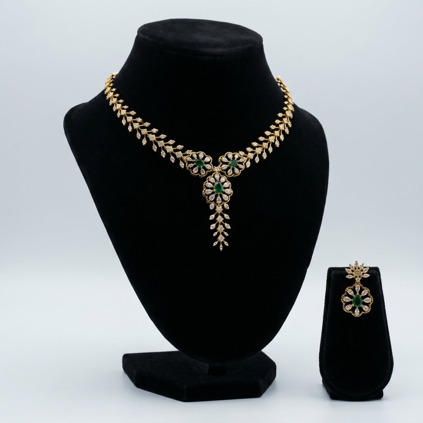 Emerald Bloom Necklace Set – Elegant Green Stone Floral Jewelry for Weddings & Parties