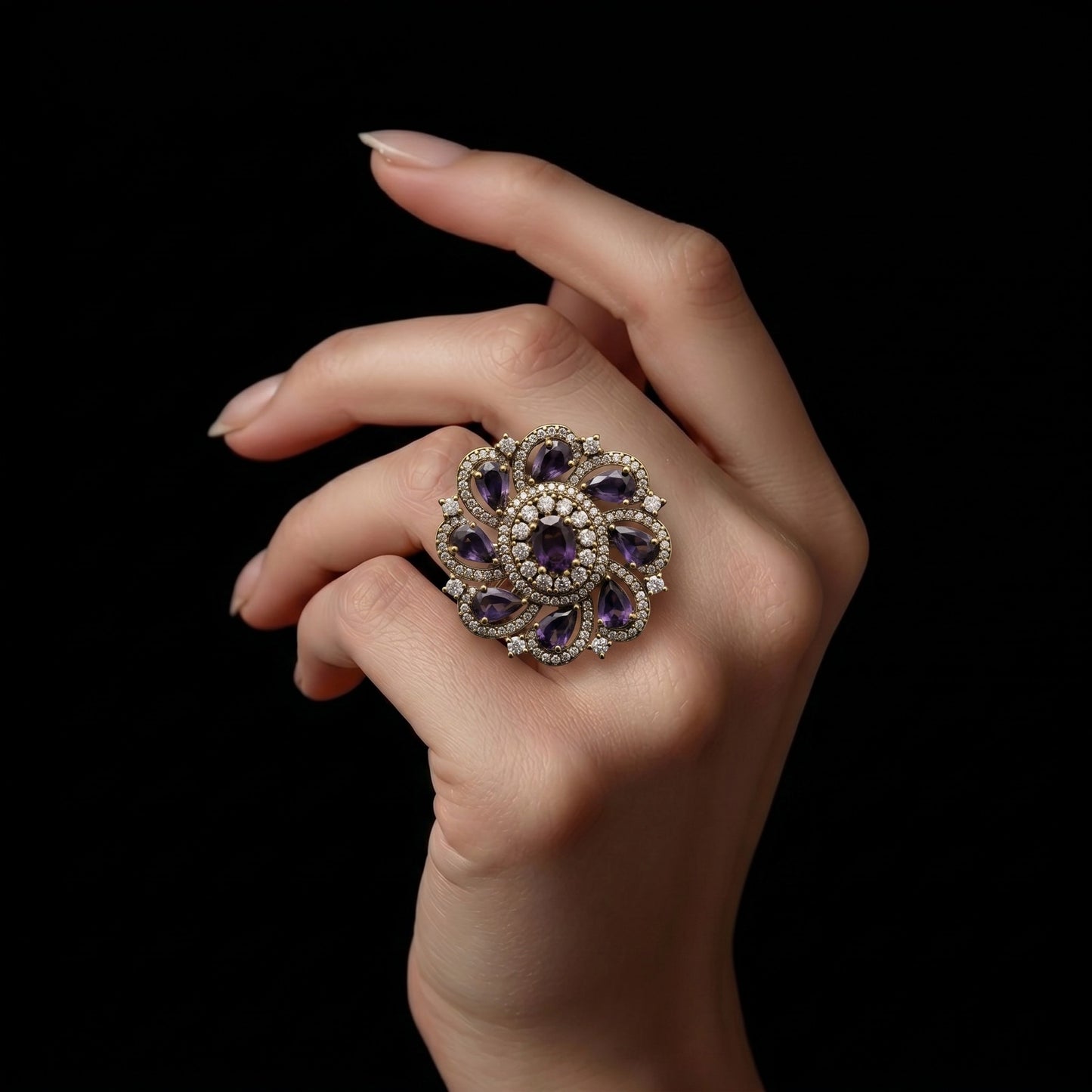Antique Floral Purple Stone Ring – Elegant Vintage Statement Jewelry for Women